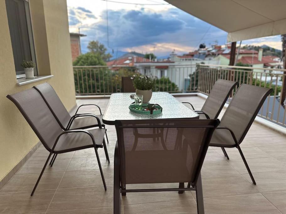 Comfortable 2 Bed Apt 5 Mins/Nafplio 10 Mins/Beach公寓 外观 照片